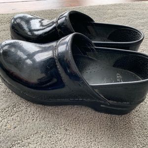 Patent leather Dansko clogs